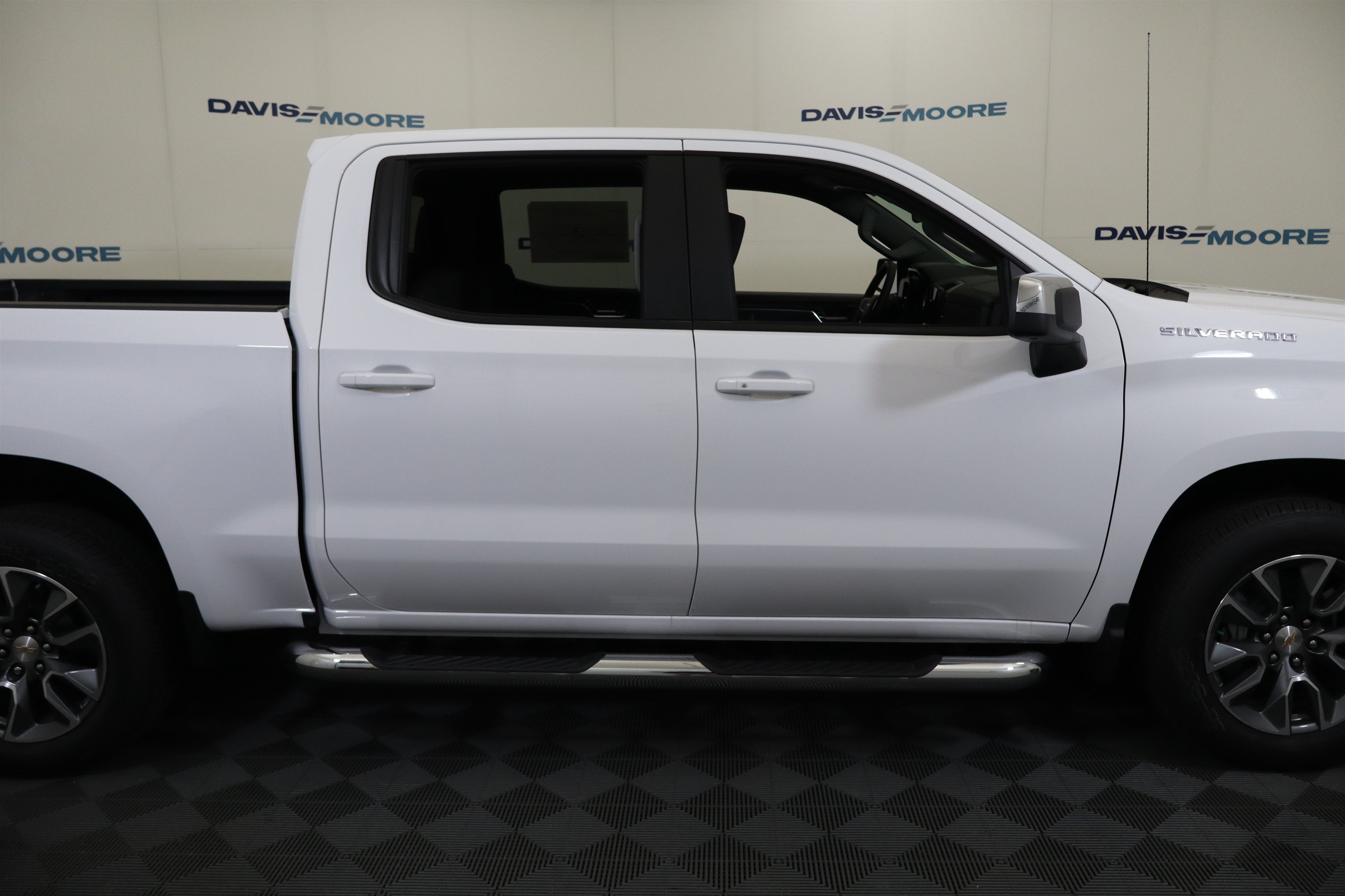 New 2026 Chevrolet Silverado 1500 LT w/ Protection Package RWD image 5