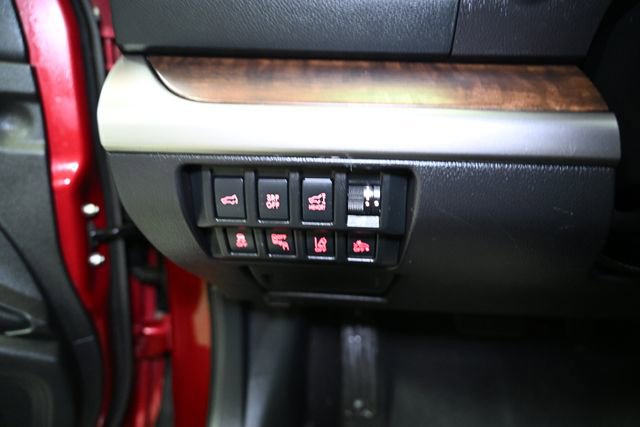 Used 2016 Subaru Outback 2.5i Limited image 38