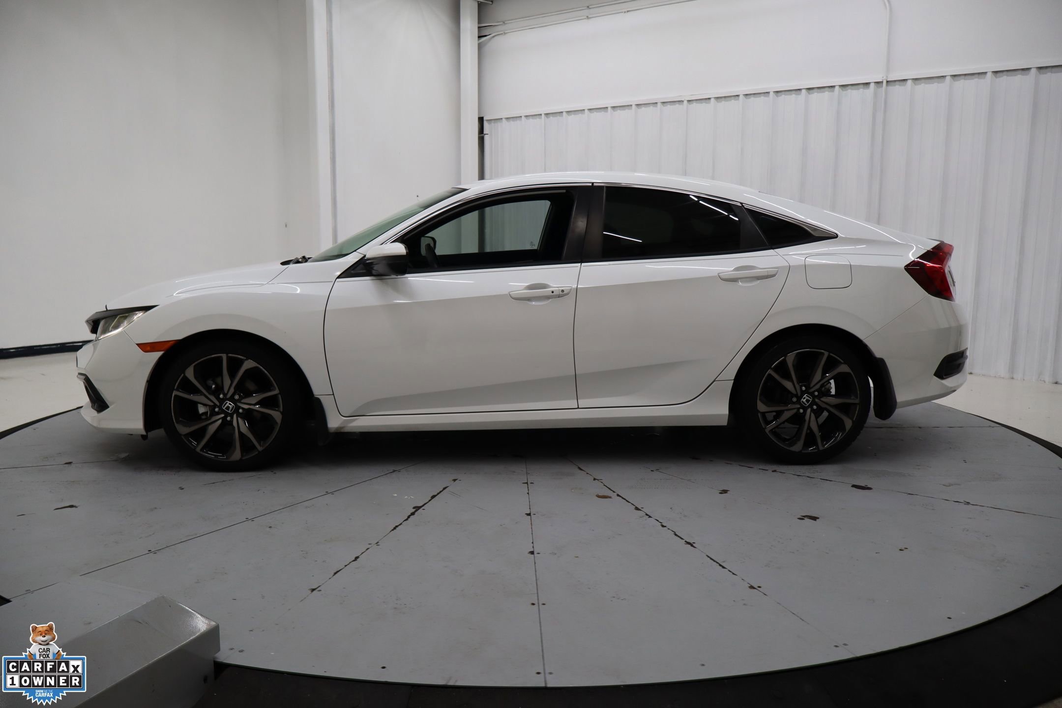 Used 2021 Honda Civic Sport image 9