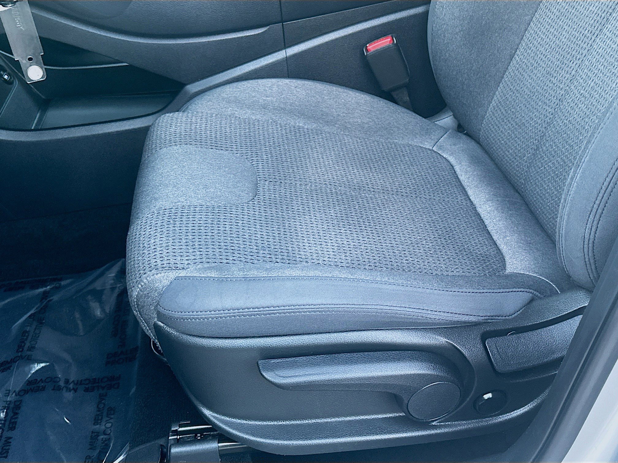 Used 2023 Hyundai Santa Fe SE image 15