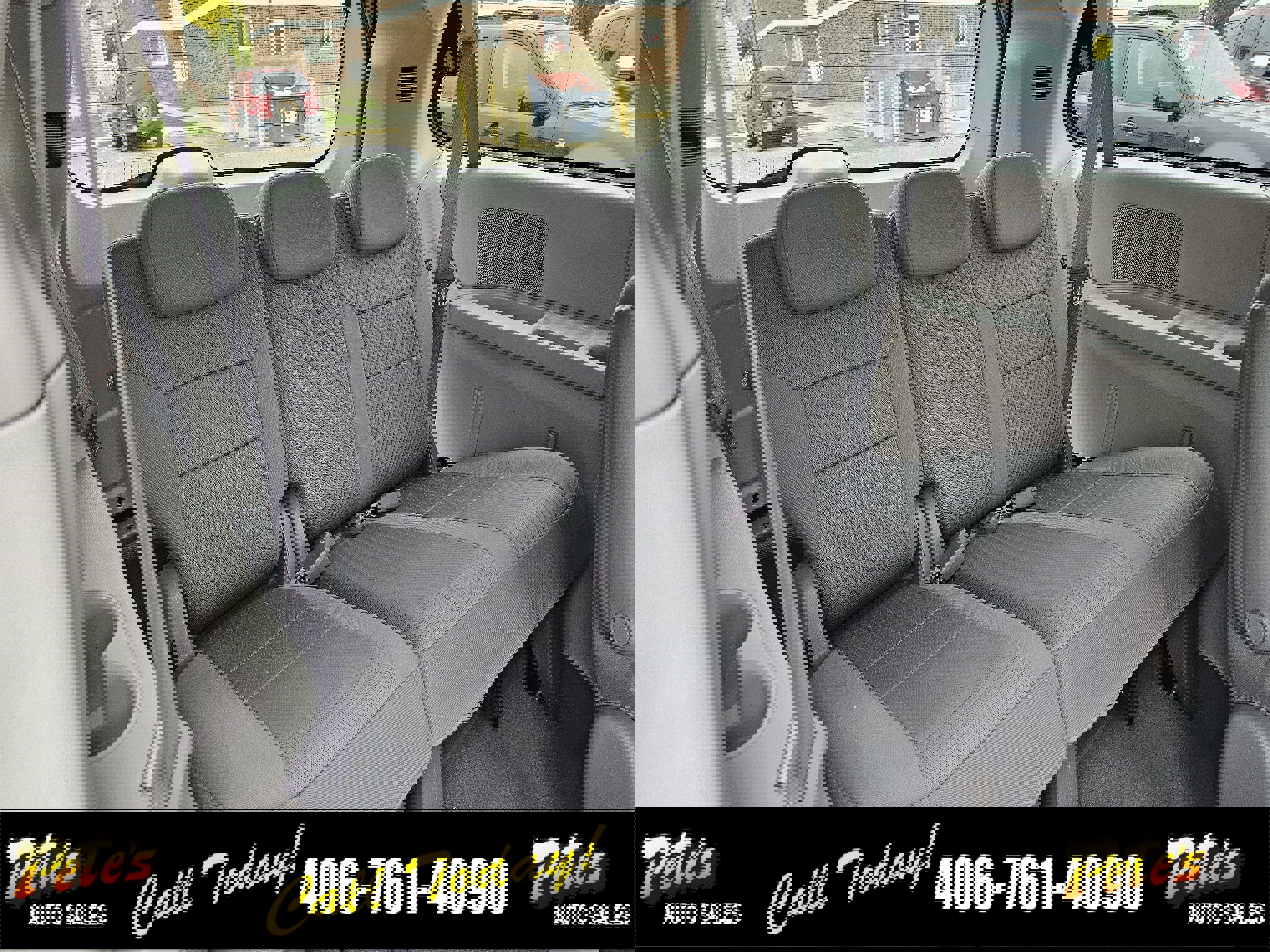 Used 2009 Chrysler Town & Country Touring image 16