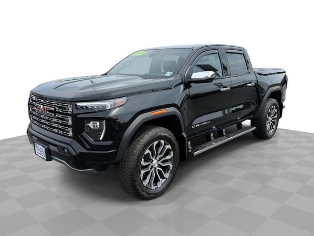 Used 2025 GMC Canyon Denali AWD/4WD image 1