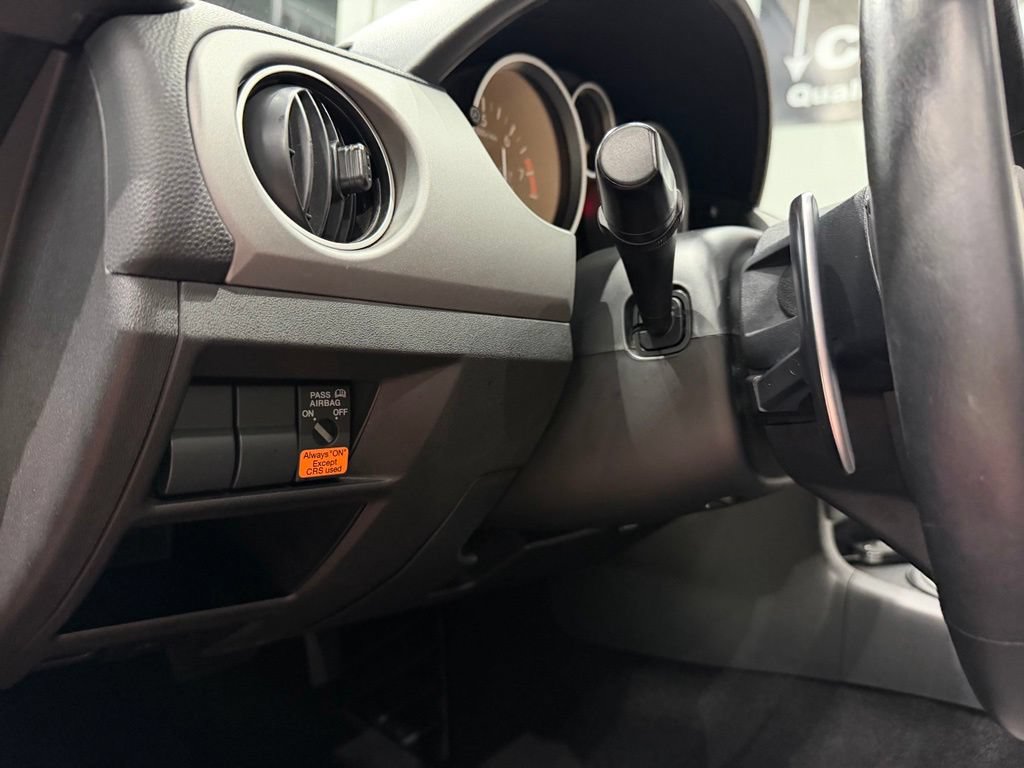 Used 2011 MAZDA MX-5 Miata Sport RWD image 45