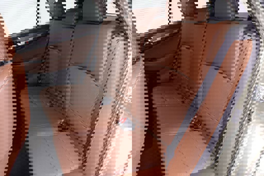 Used 2017 Subaru Outback 2.5i Touring w/ Popular Package #5A image 13