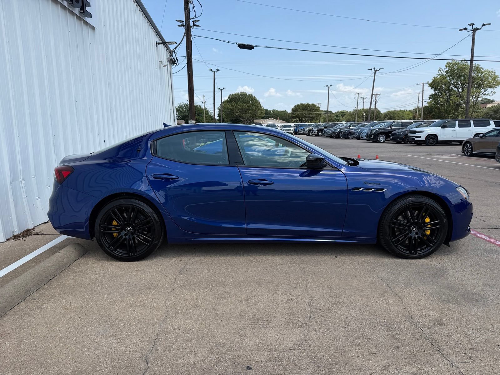 Used 2023 Maserati Ghibli Modena RWD image 8