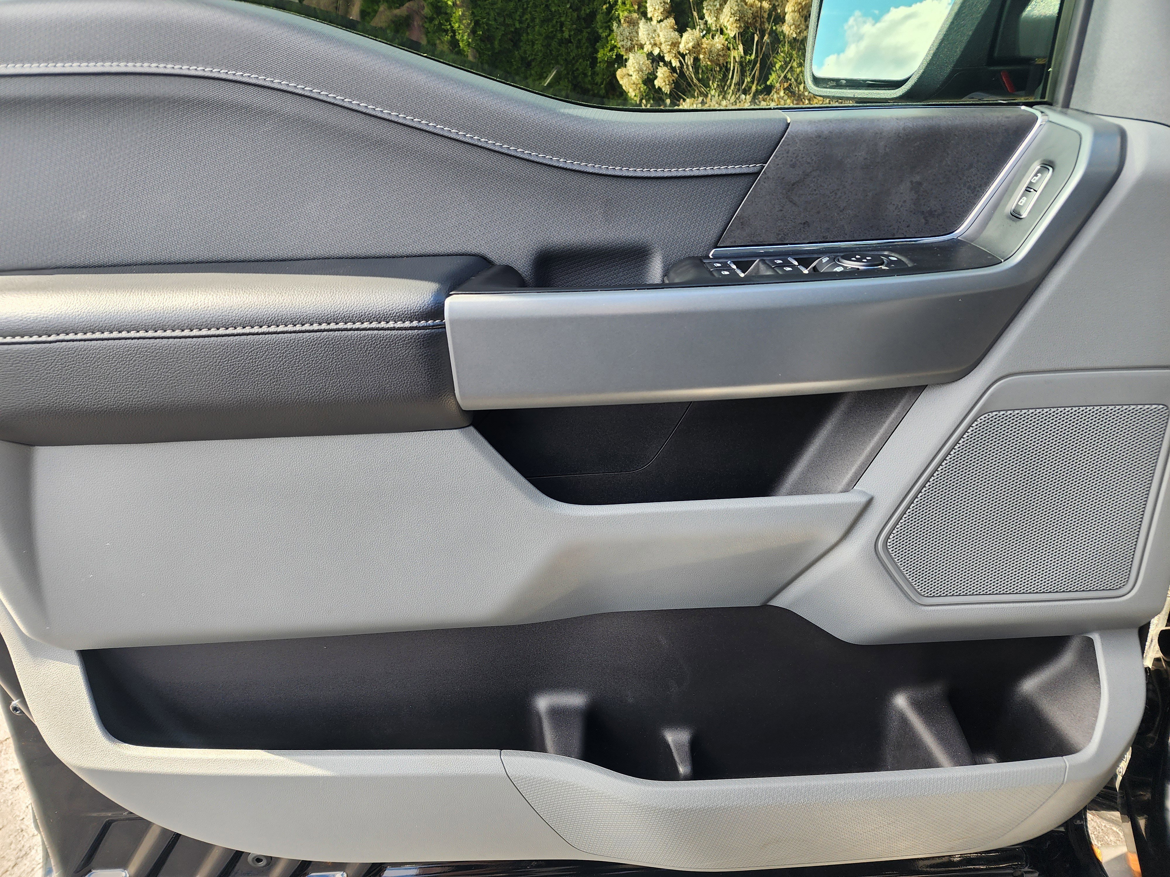 Used 2024 Ford F150 XLT image 22