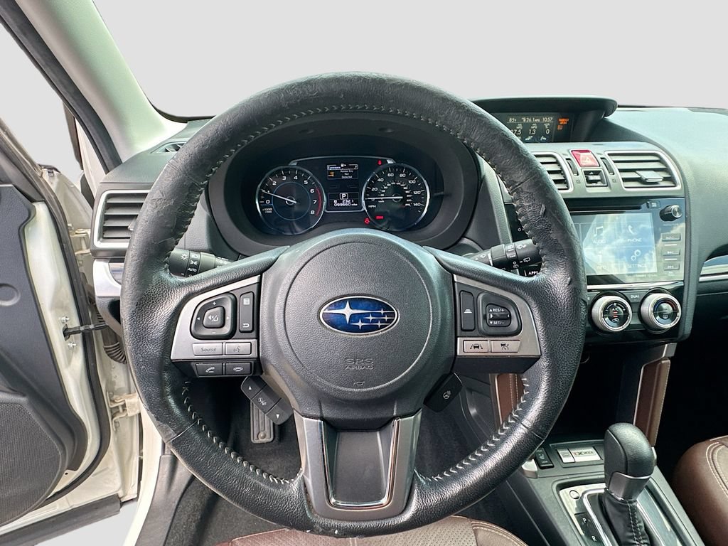 Used 2018 Subaru Forester 2.5i Touring AWD/4WD image 12