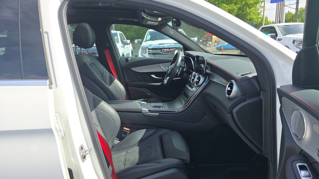 Used 2021 Mercedes-Benz GLC 43 AMG 4MATIC image 45