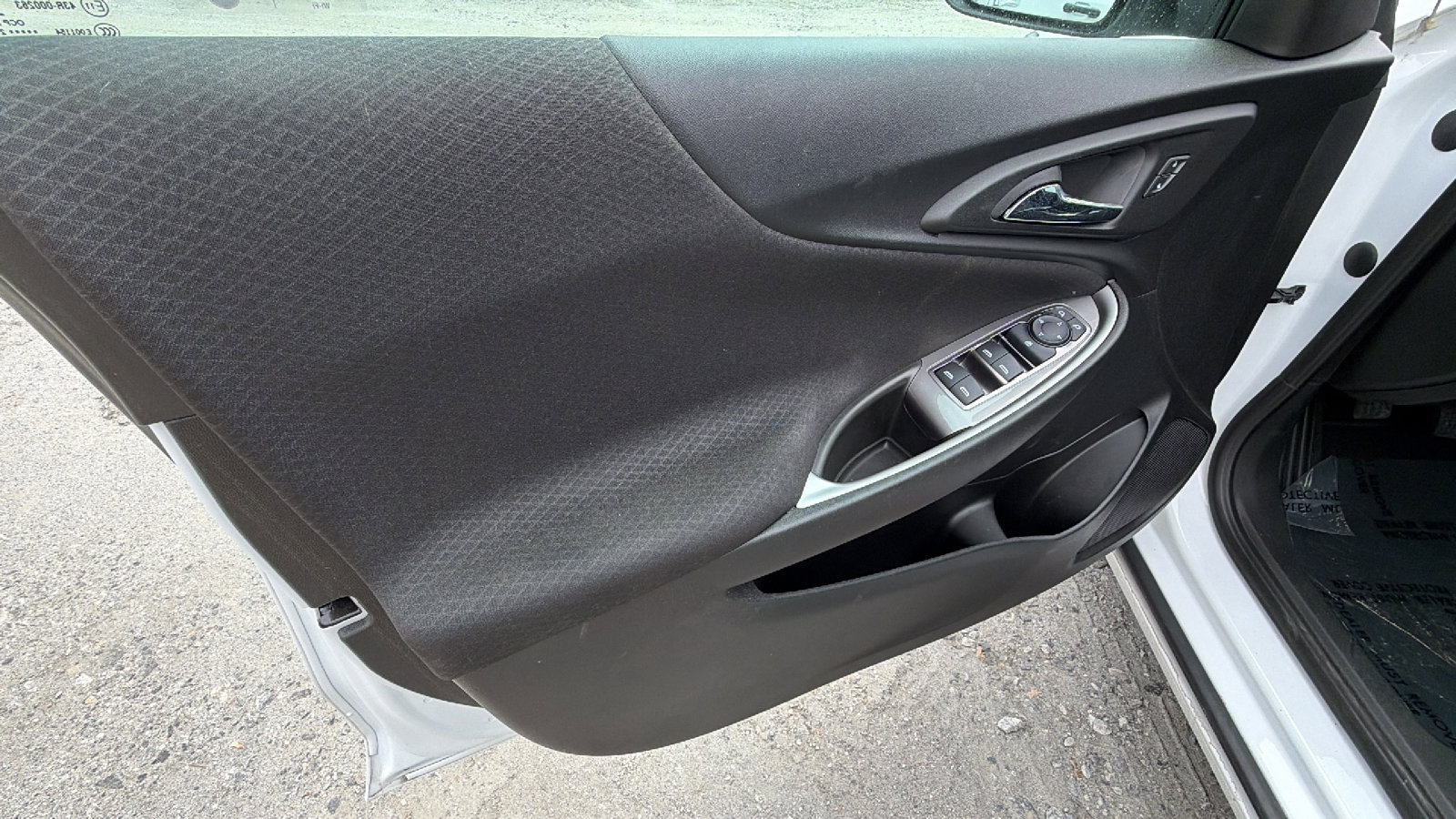 Used 2021 Chevrolet Malibu LS FWD image 14