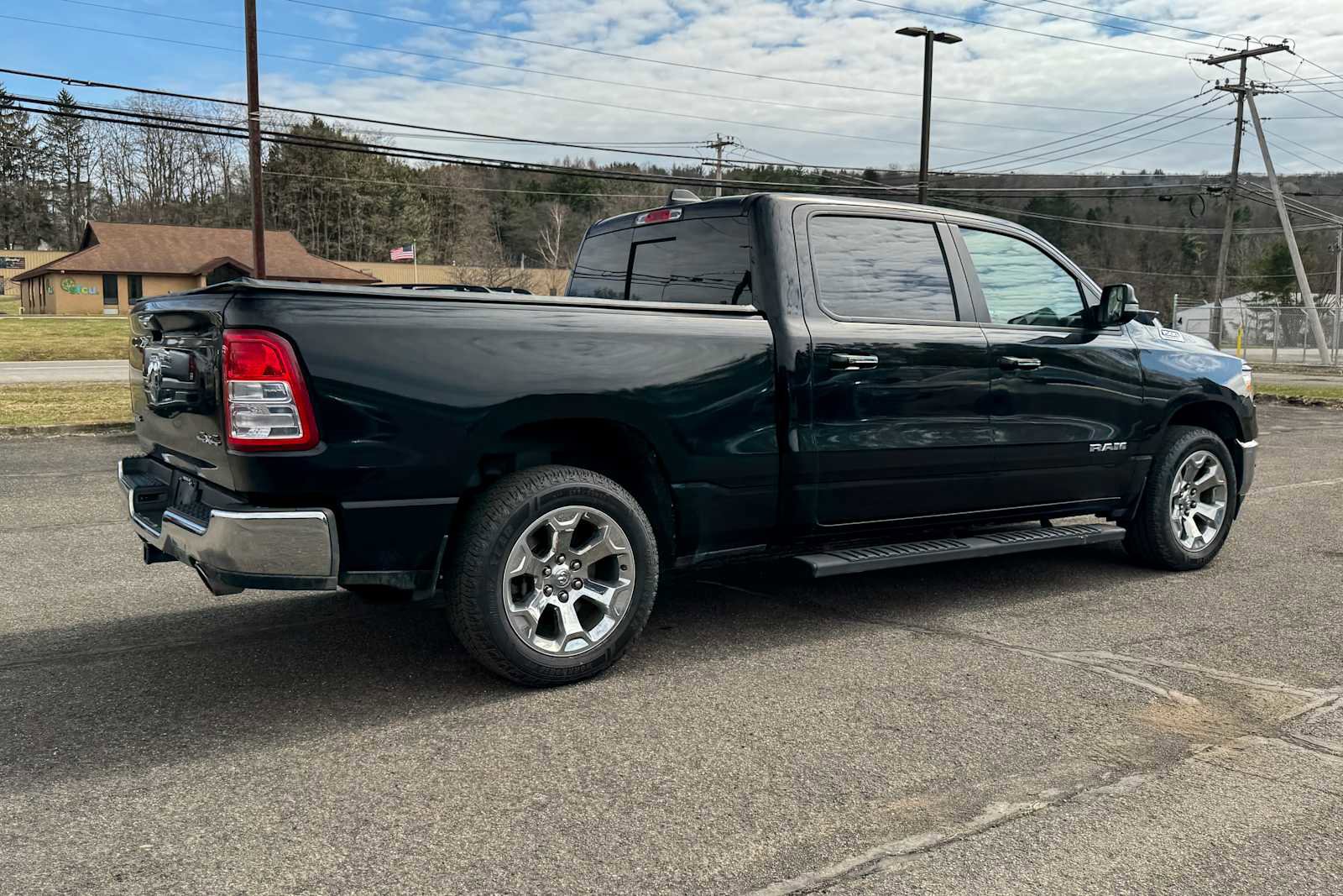 Used 2020 RAM 1500 Big Horn image 3