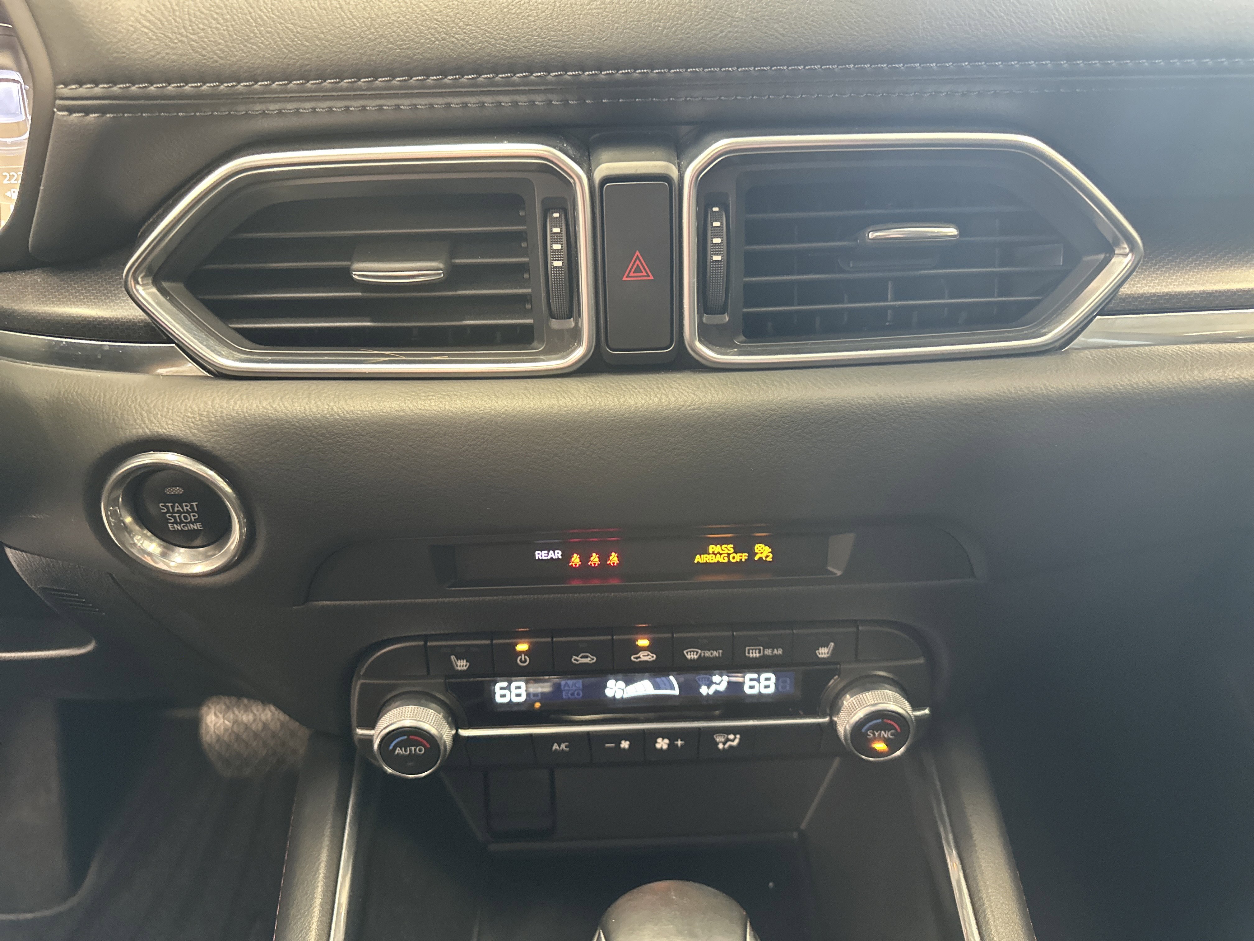 Used 2023 MAZDA CX-5 Carbon Edition image 33