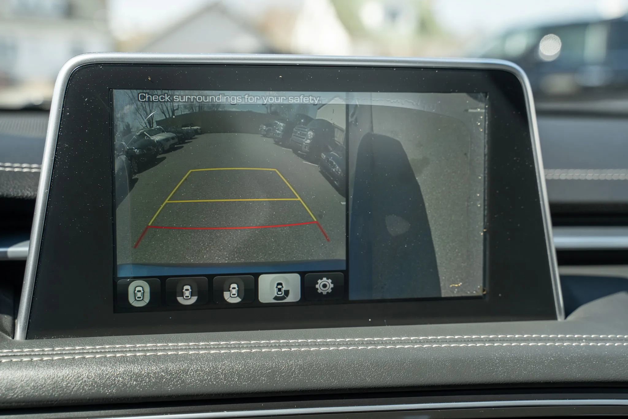 Used 2019 Genesis G70 2.0T Advanced w/ Dynamic Package image 27