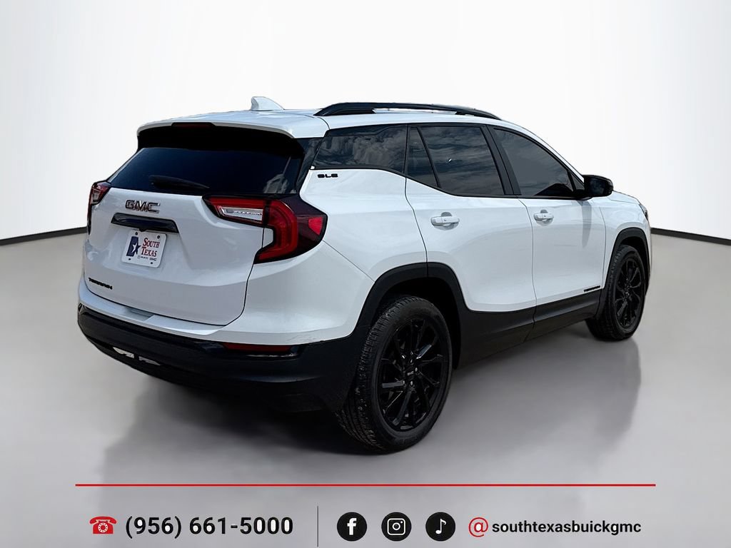 Used 2024 GMC Terrain SLE w/ Driver Convenience Package FWD image 8
