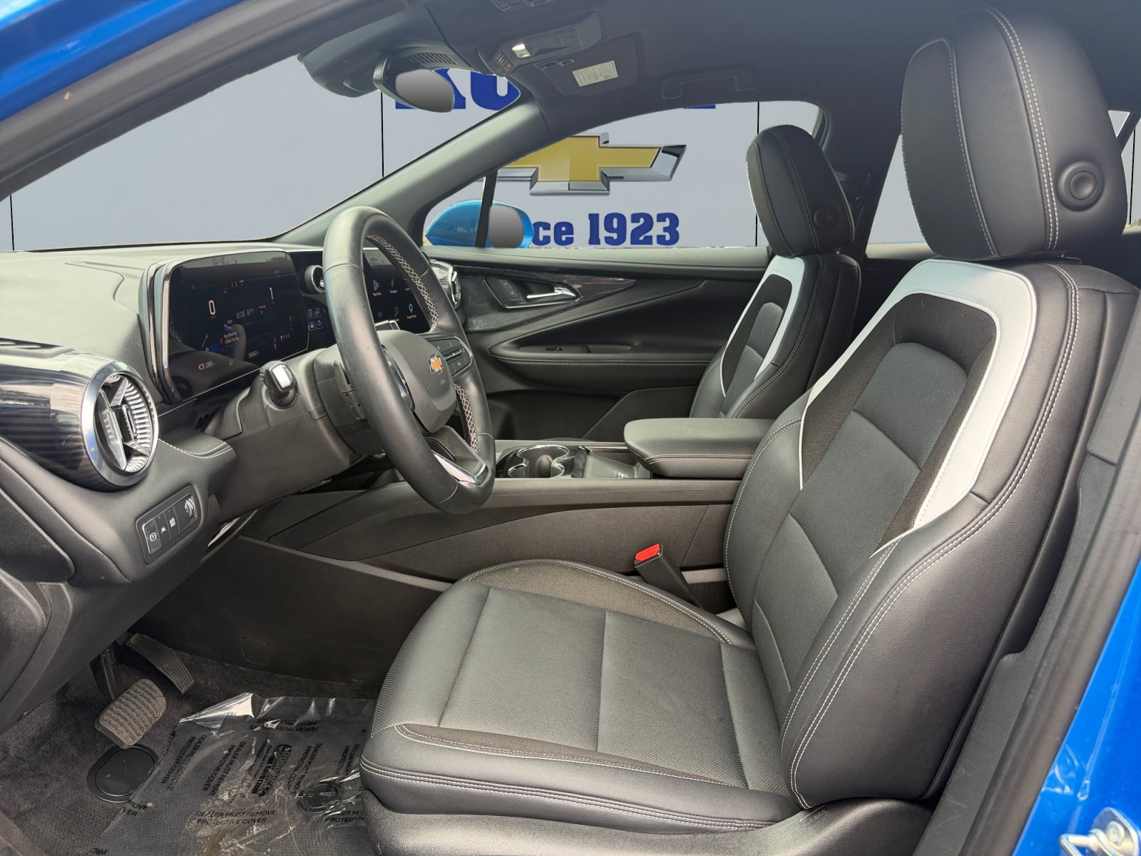 Used 2024 Chevrolet Blazer EV LT AWD/4WD image 10