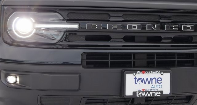 Used 2023 Ford Bronco Sport Outer Banks image 10