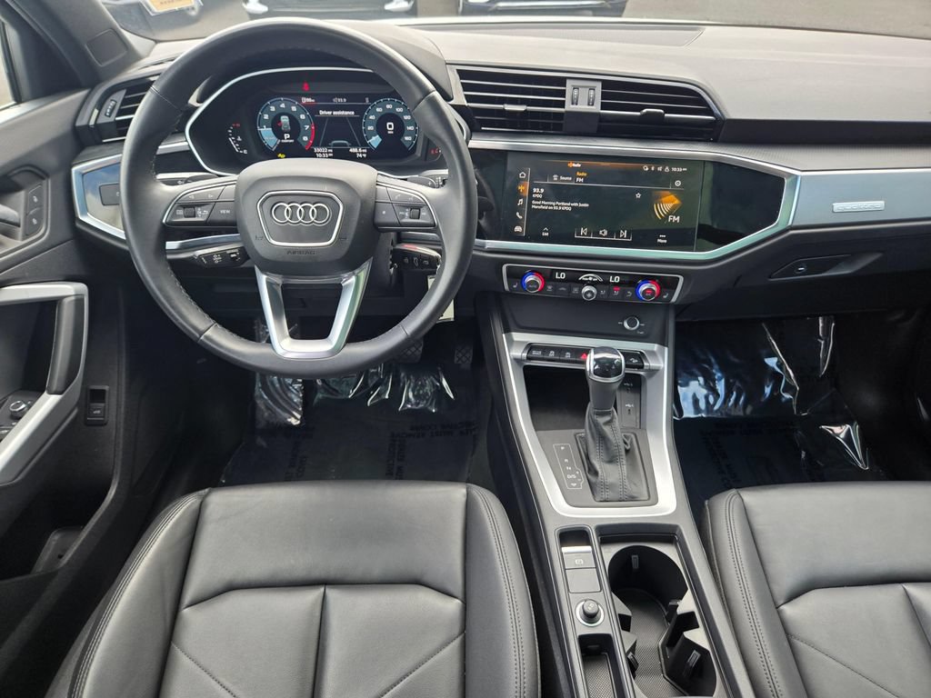 Used 2025 Audi Q3 2.0T Premium AWD/4WD image 18