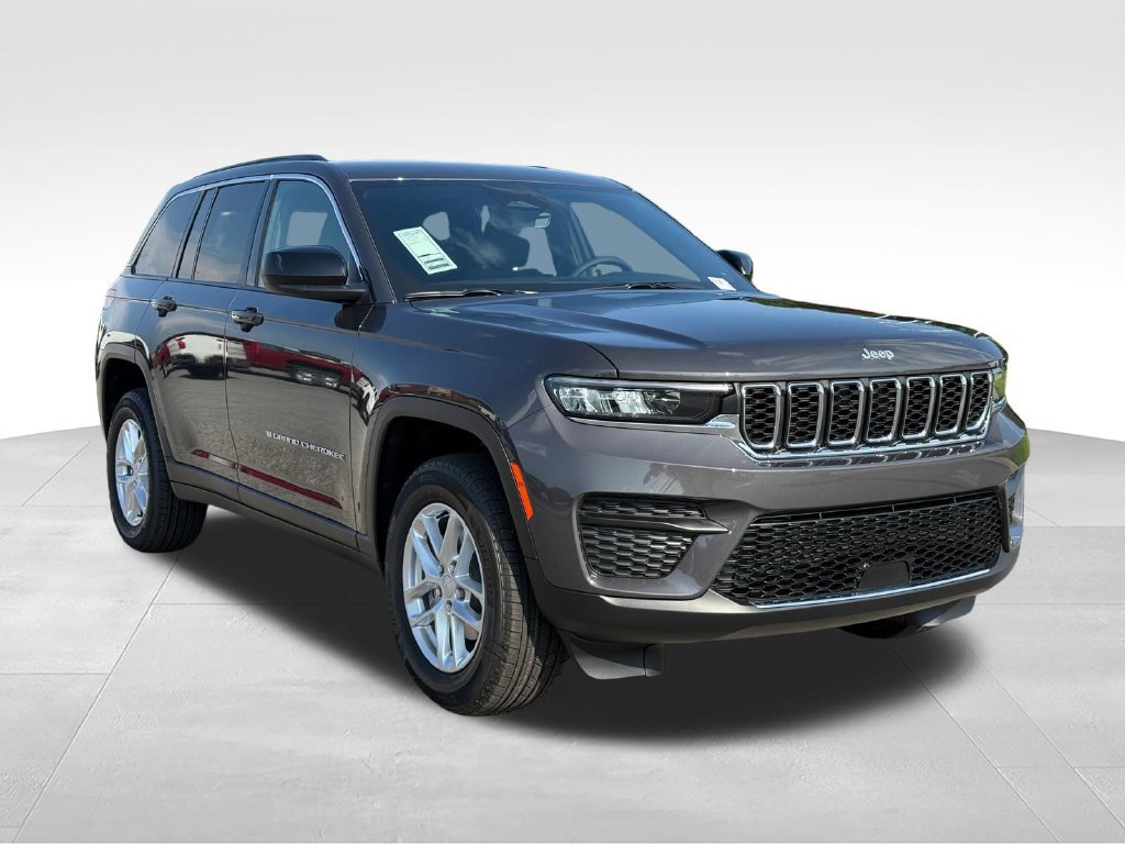 New 2026 Jeep Grand Cherokee Laredo RWD image 30