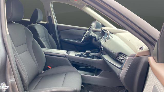 Used 2023 Nissan Rogue S image 24