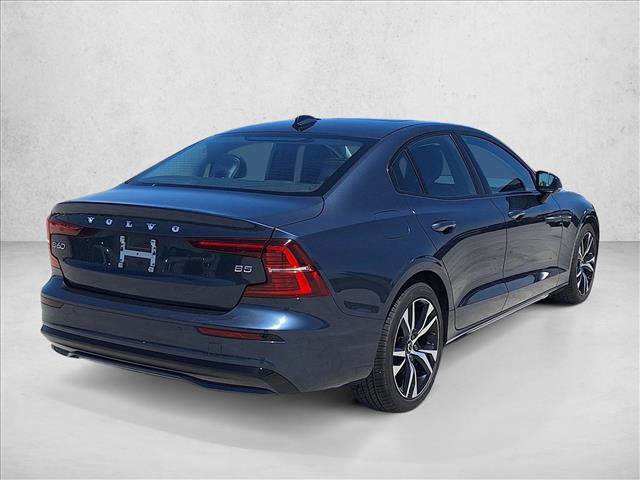 Used 2024 Volvo S60 B5 Core FWD image 5