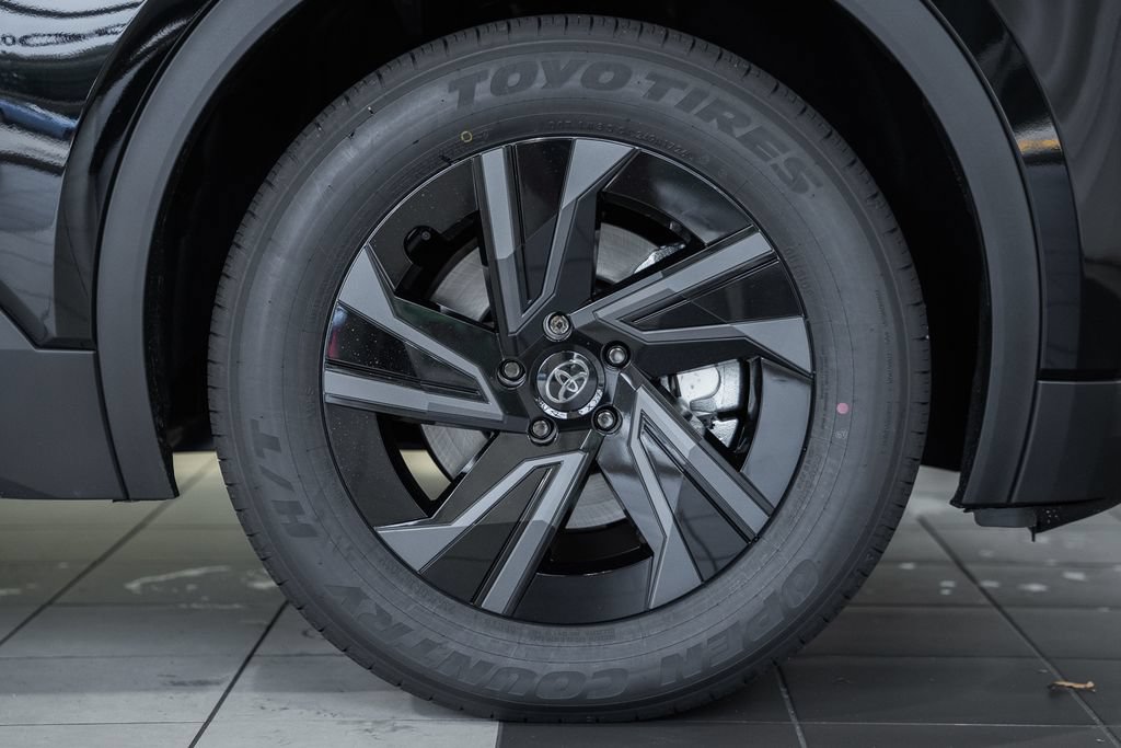 New 2026 Toyota C-HR AWD/4WD image 17