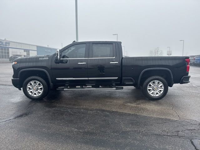 Used 2024 Chevrolet Silverado 2500 High Country image 6
