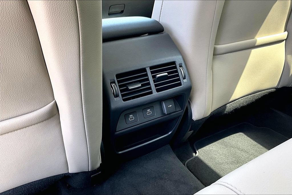 Certified 2025 Land Rover Discovery Sport S AWD/4WD image 10
