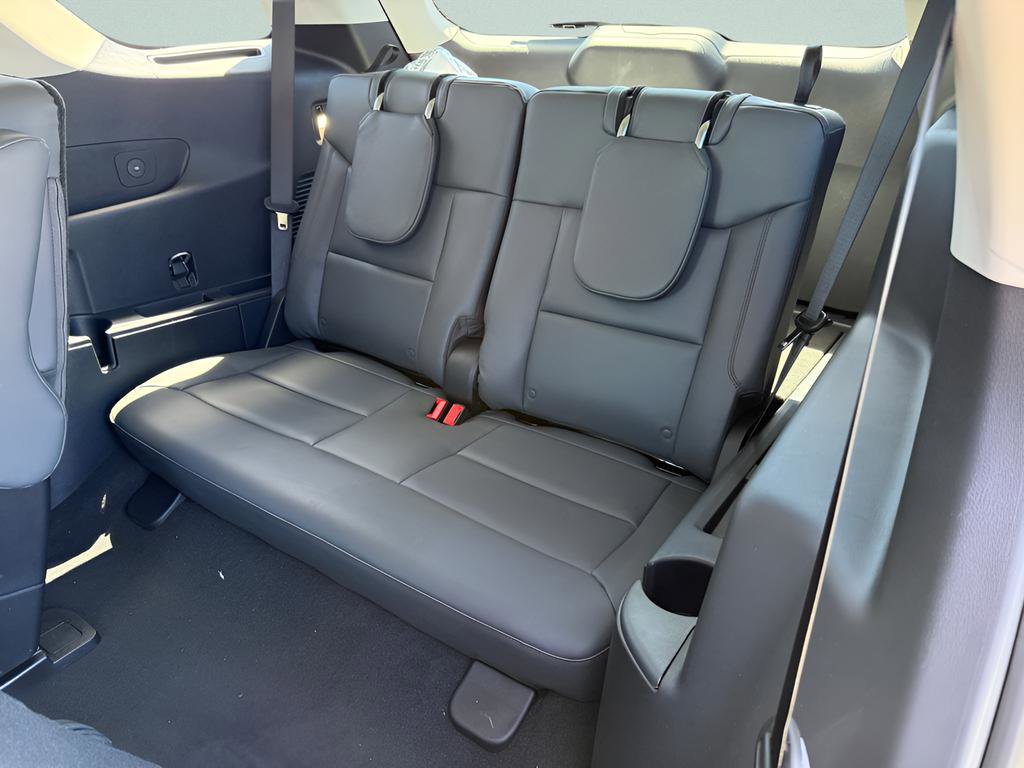 New 2026 Ford Explorer Active AWD/4WD image 8