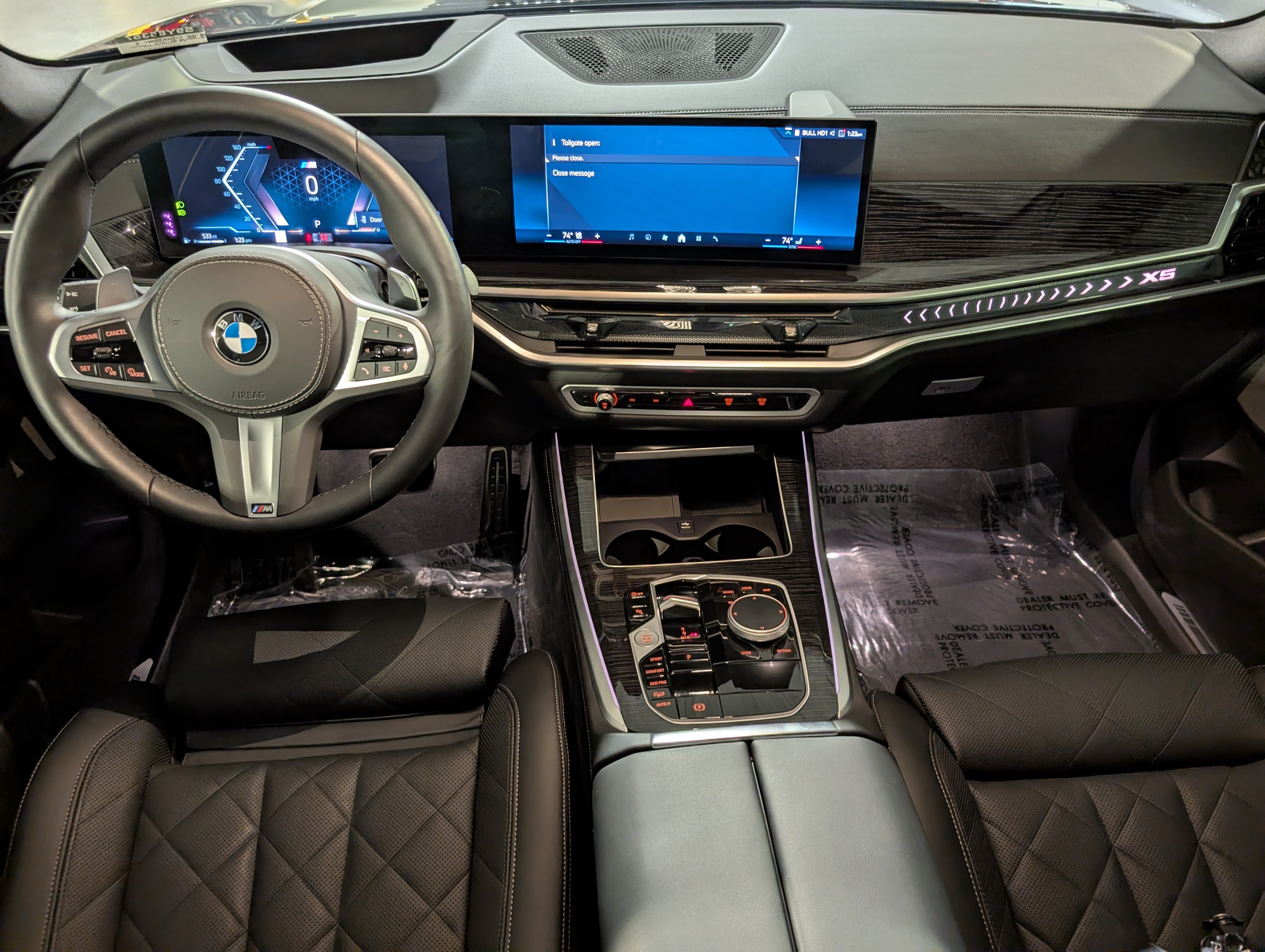 Used 2025 BMW X5 xDrive40i w/ M Sport Package AWD/4WD image 7