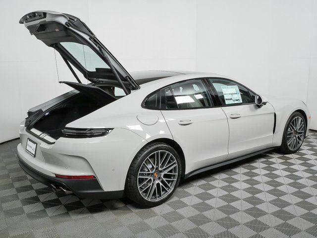 New 2026 Porsche Panamera image 29