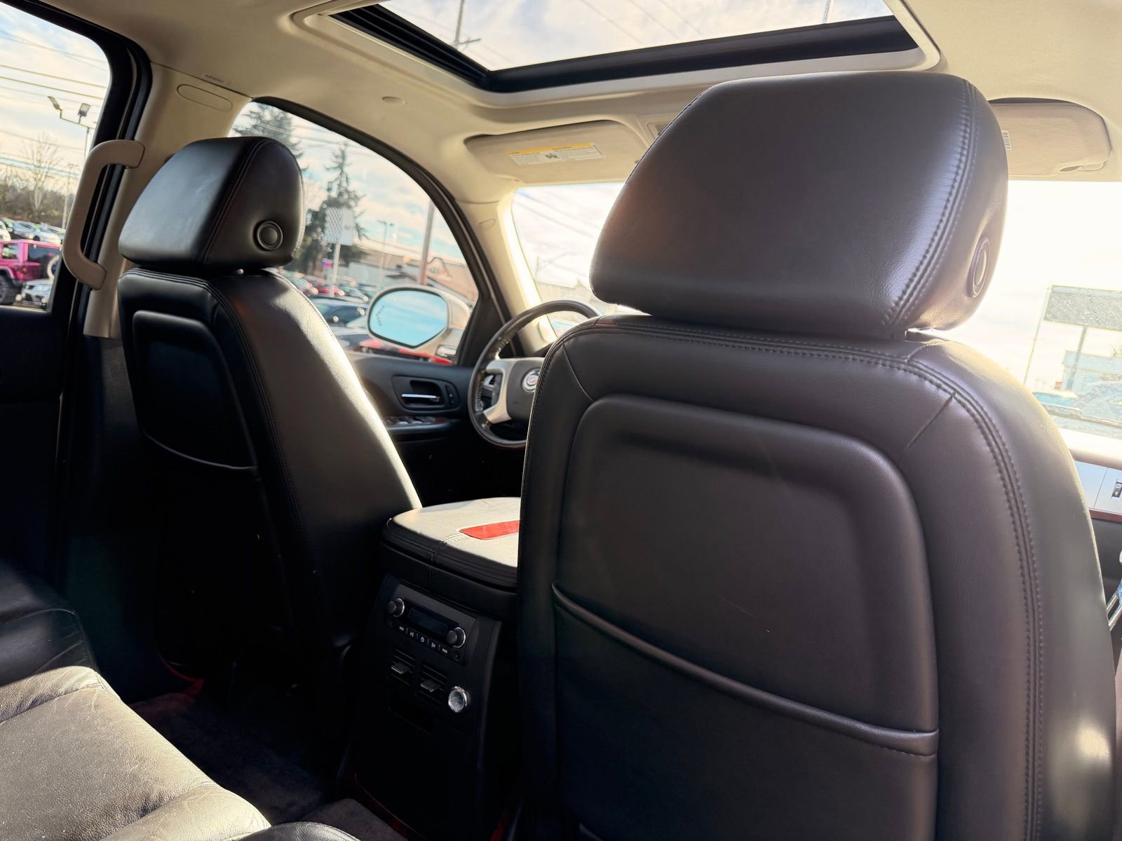 Used 2008 Cadillac Escalade EXT image 34