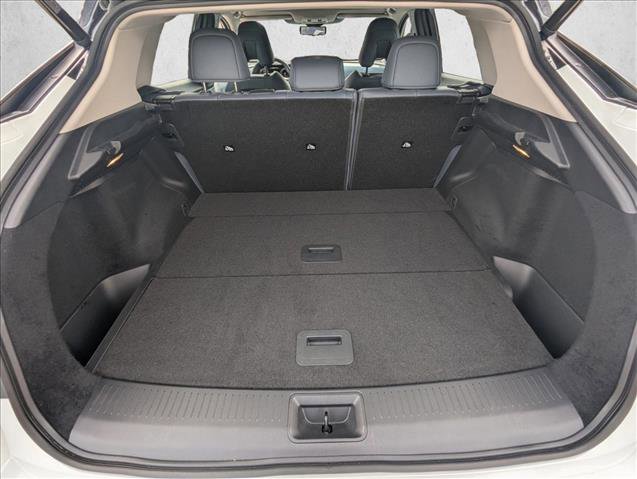 Used 2023 Nissan Ariya image 6