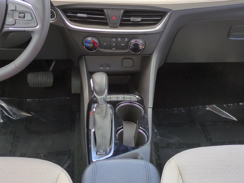 Used 2024 Buick Encore GX Preferred image 27