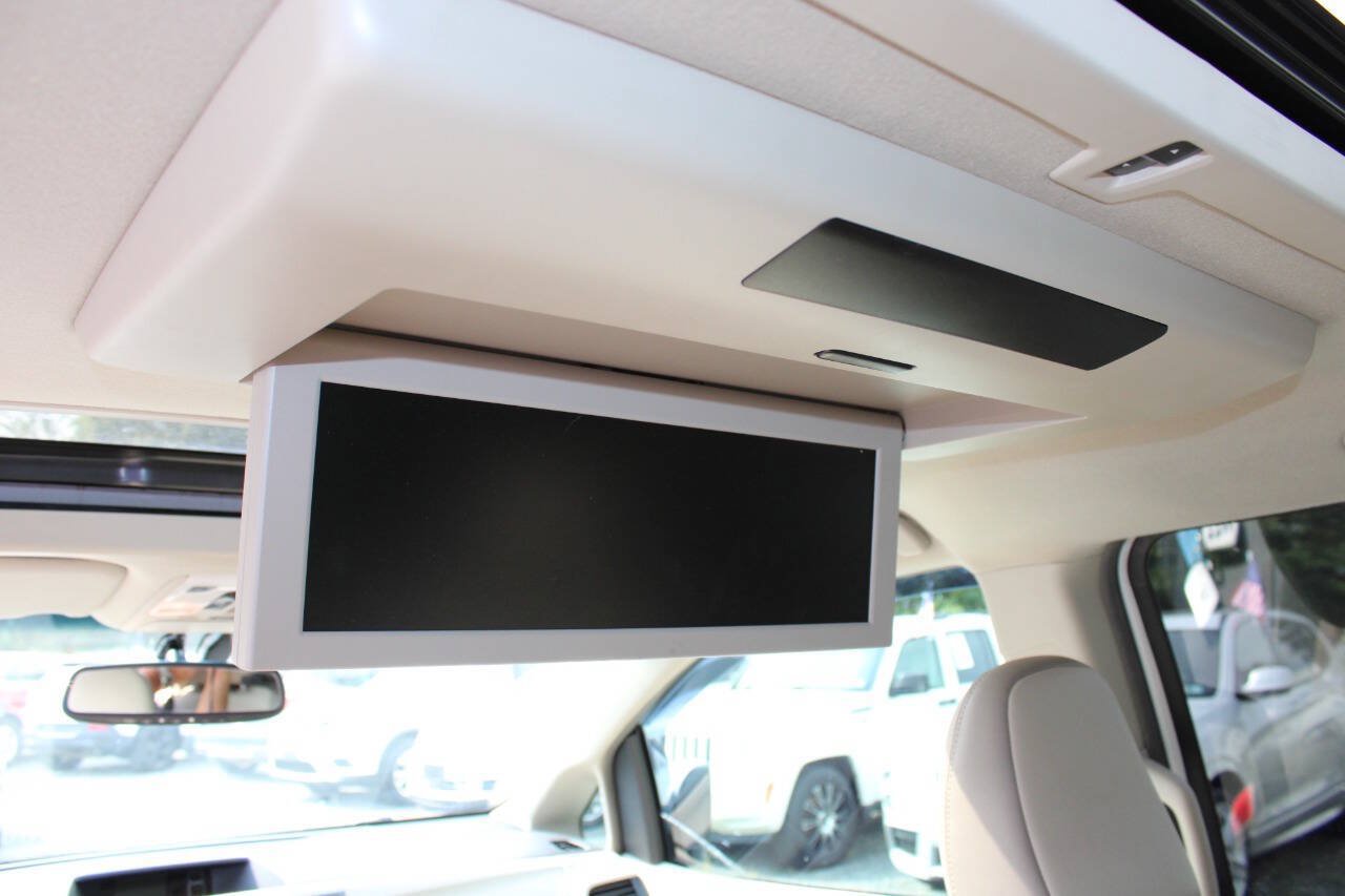 Used 2013 Toyota Sienna Limited w/ Premium Pkg FWD image 20
