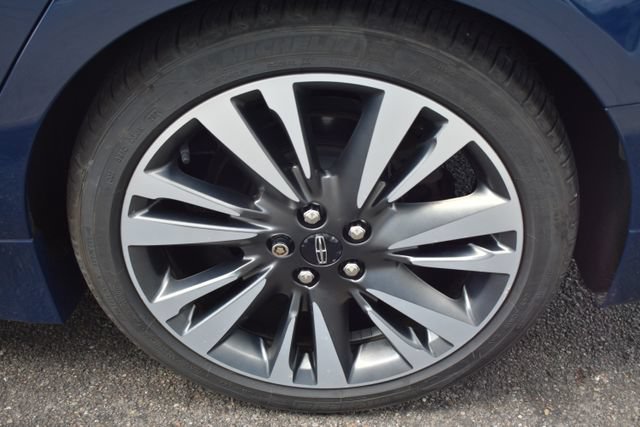 Used 2020 Lincoln MKZ Reserve w/ Elements Package AWD/4WD image 53
