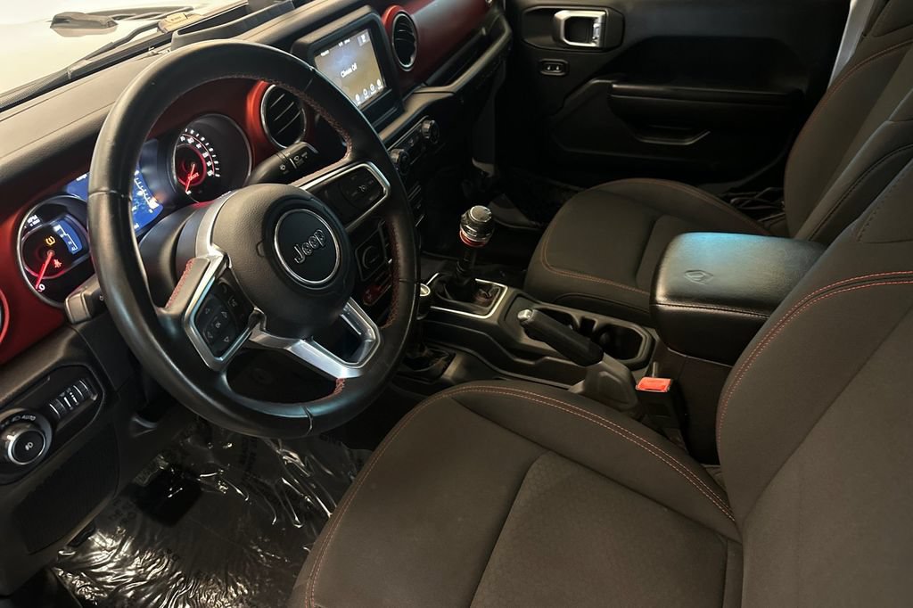 Used 2018 Jeep Wrangler Unlimited Rubicon AWD/4WD image 10