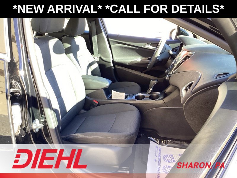 Used 2018 Chevrolet Cruze LT w/ Convenience Package FWD image 10
