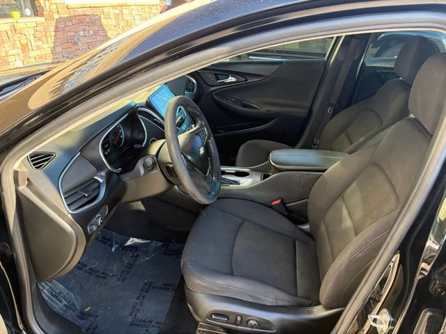 Used 2021 Chevrolet Malibu LT FWD image 14