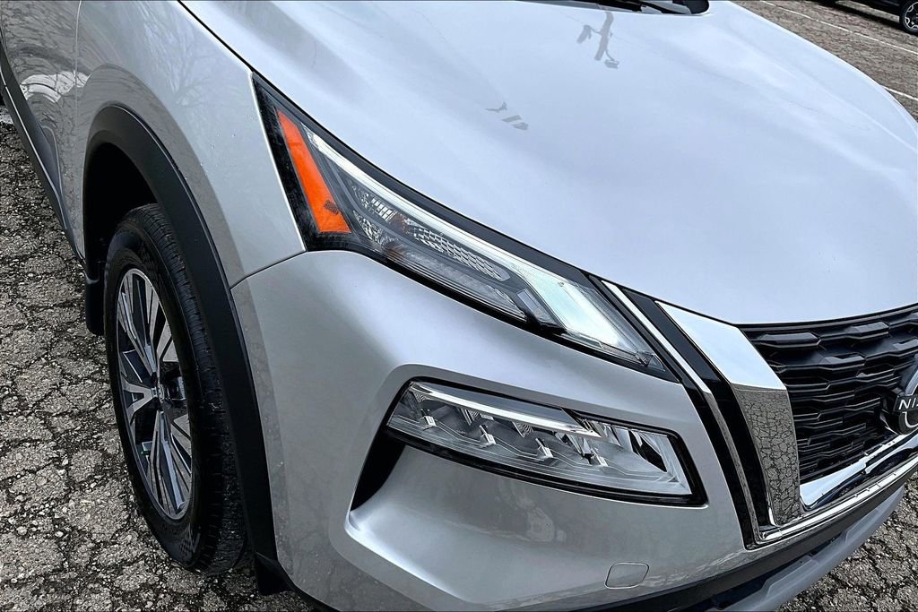 Used 2023 Nissan Rogue SV AWD/4WD image 29