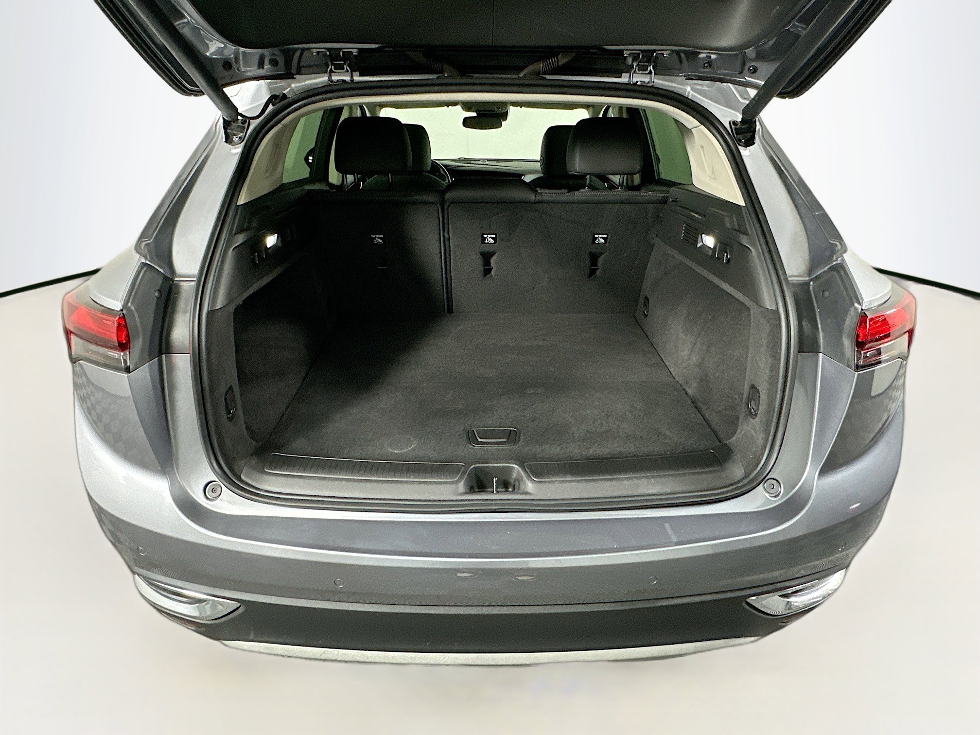 Used 2022 Buick Envision Preferred image 29