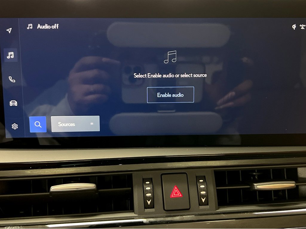 New 2025 Lexus ES 350 w/ Premium Package image 15