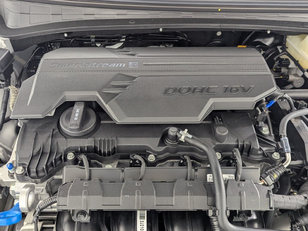 New 2026 Hyundai Elantra Sport FWD image 10