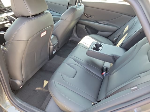 New 2026 Hyundai Elantra SEL Sport FWD image 26