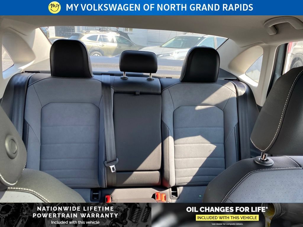 New 2026 Volkswagen Jetta SE FWD image 21