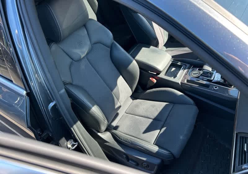 Used 2022 Audi SQ5 Premium image 8