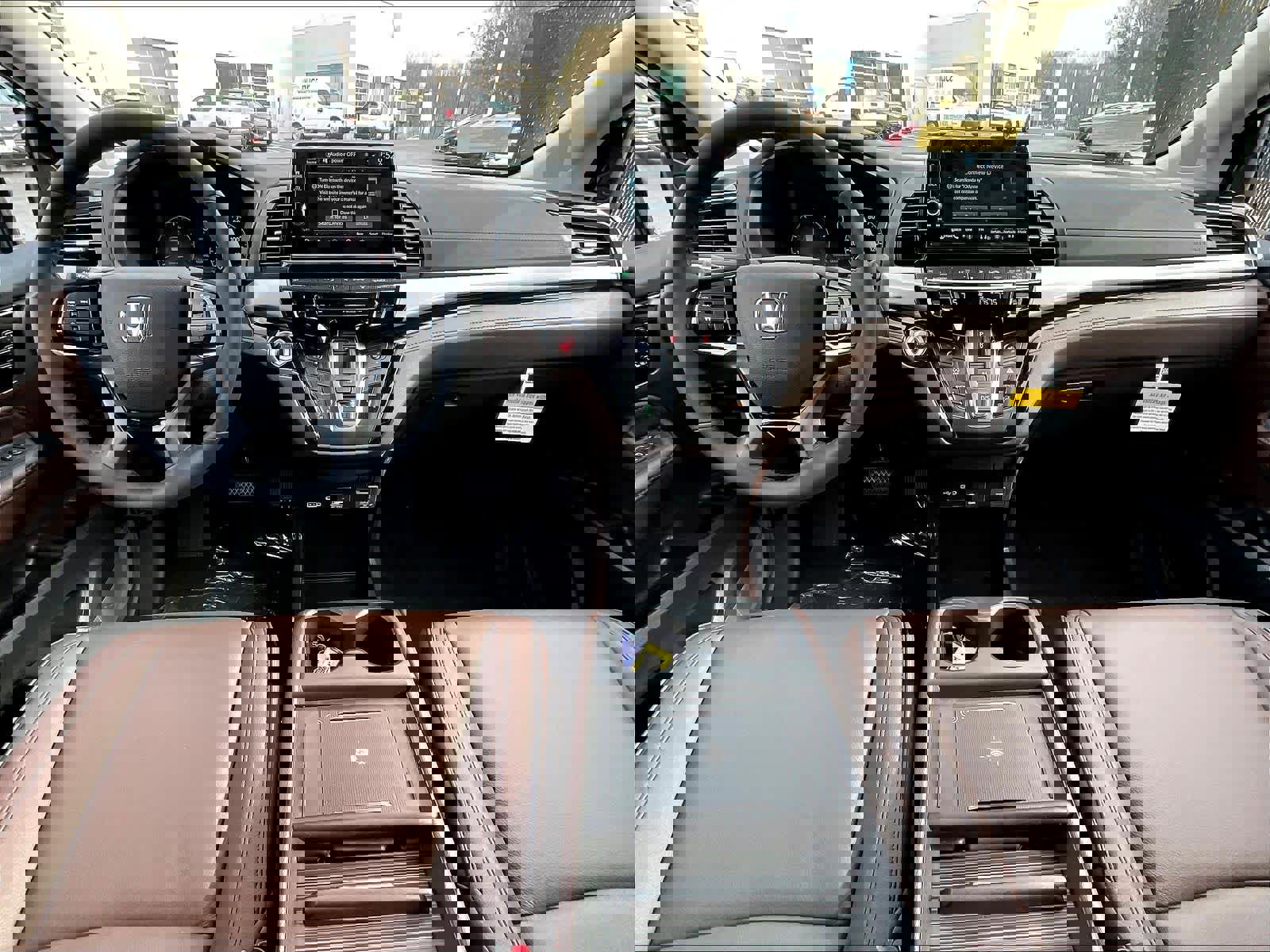 New 2026 Honda Odyssey Touring image 12