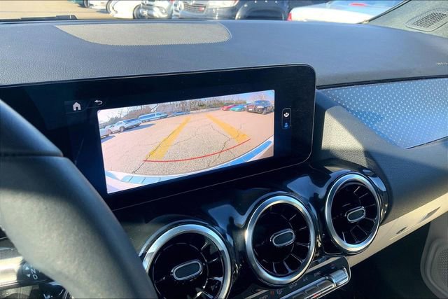 Used 2025 Mercedes-Benz GLA 250 4MATIC image 22