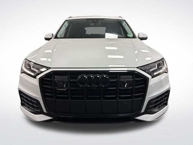 Used 2023 Audi Q7 3.0T Premium Plus AWD/4WD image 2