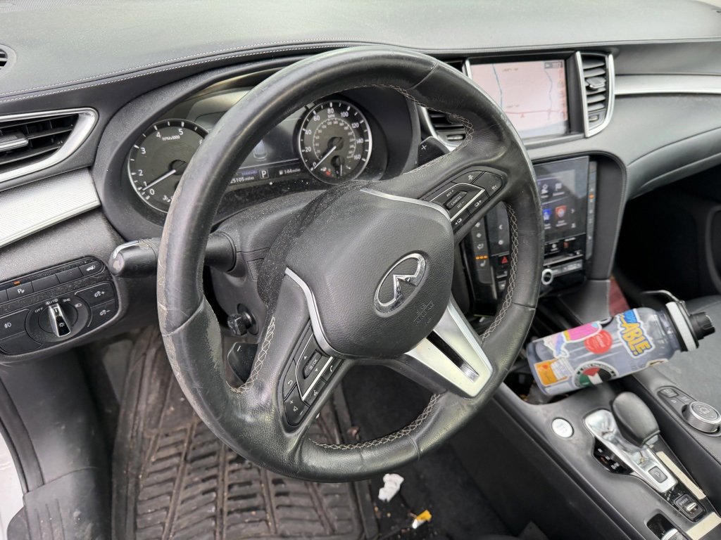 Used 2019 INFINITI QX50 Essential w/ Premium Heat Package image 6