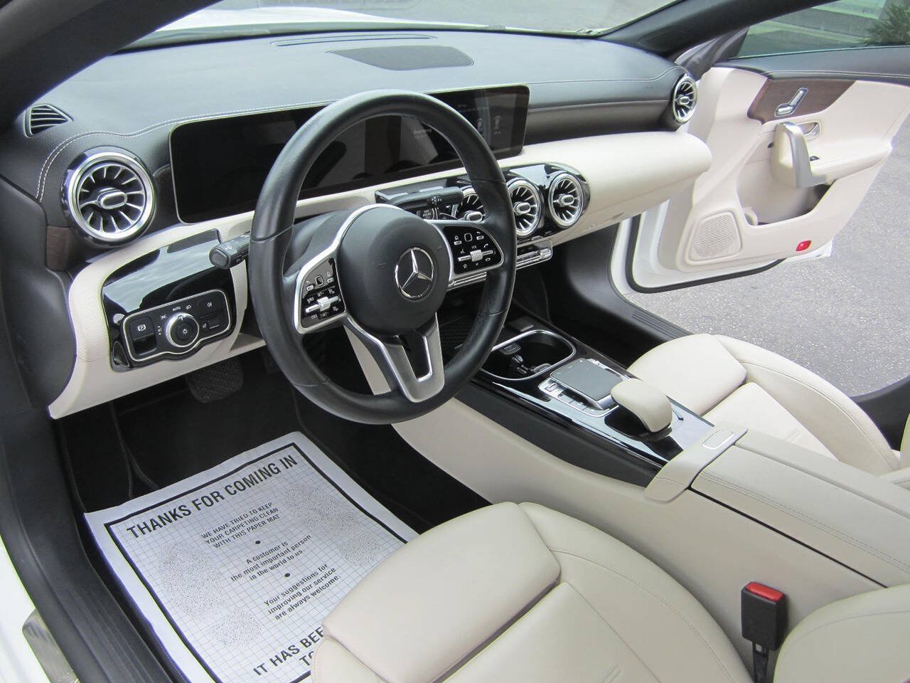 Used 2020 Mercedes-Benz CLA 250 image 27