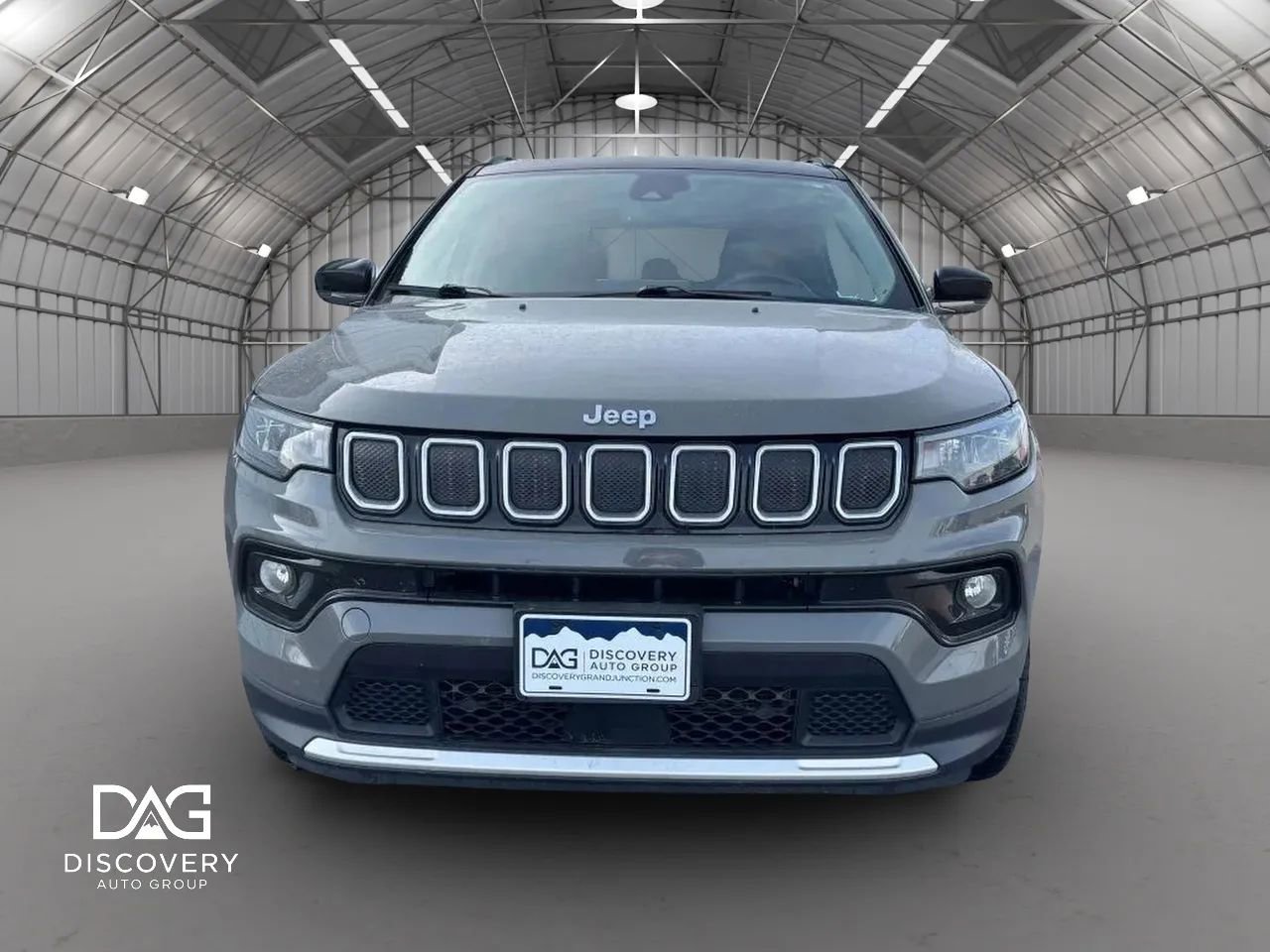 Used 2022 Jeep Compass Limited w/ Sun and Sound Group image 2